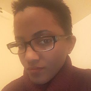 Meet your Posher, Kimberly